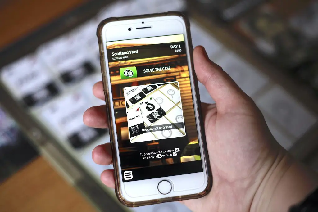 Chronicles of Crime phone scan app, solo board games, best solo board games