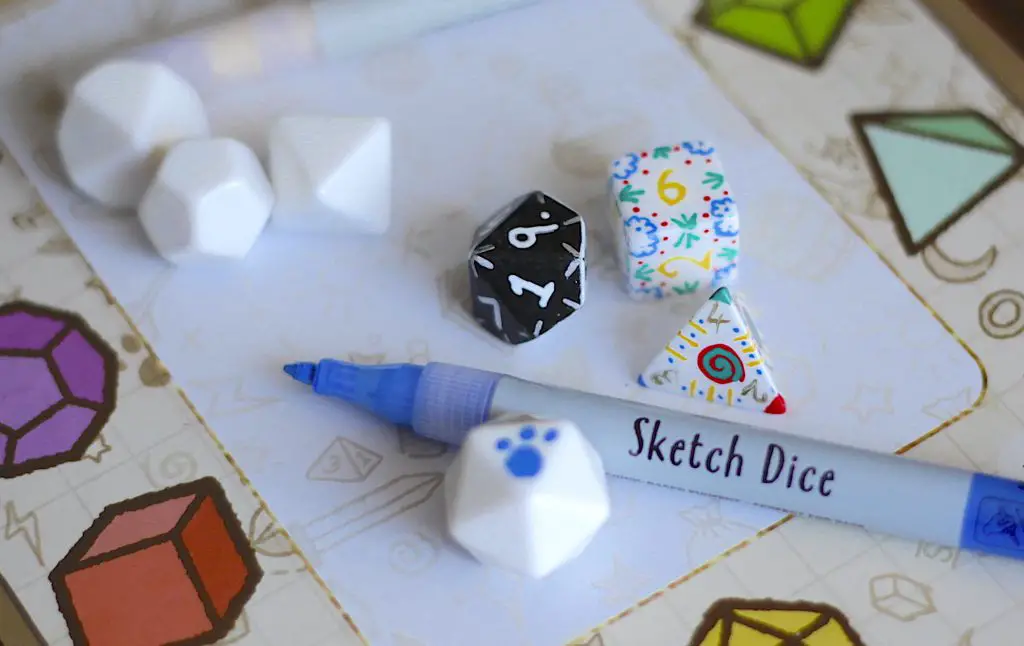 Featured image of post Aesthetic Dnd Dice Drawing Accordingly dnd established the standard gaming dice set today s dnd dice is limited only by people s imaginations